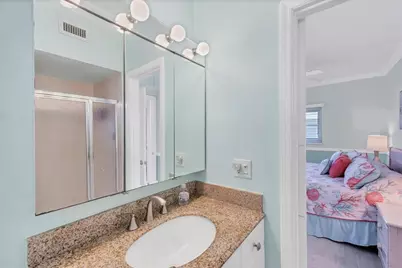 5849 Tidewood Avenue #12, Sarasota, FL 34231 - Photo 15
