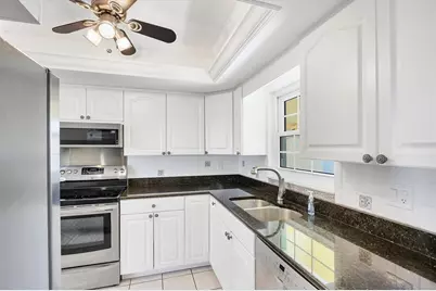 5849 Tidewood Avenue #12, Sarasota, FL 34231 - Photo 11