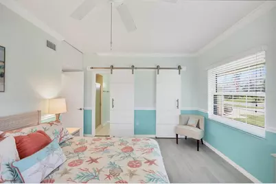 5849 Tidewood Avenue #12, Sarasota, FL 34231 - Photo 5