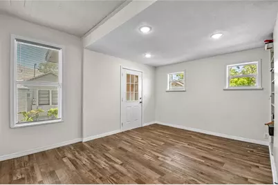 766 13th Avenue S, Saint Petersburg, FL 33701 - Photo 17