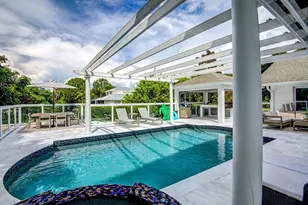 1720 Spring Creek Dr, Sarasota, FL 34239 - Photo 51