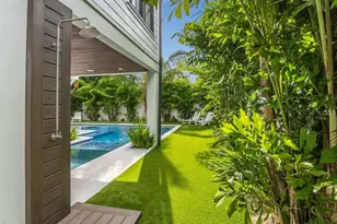 421 Alamanda Rd, Anna Maria, FL 34216 - Photo 45