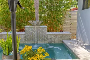 4425 Lords Dr, Sarasota, FL 34231 - Photo 5