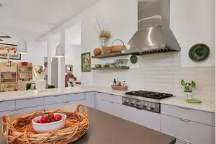 4425 Lords Dr, Sarasota, FL 34231 - Photo 15