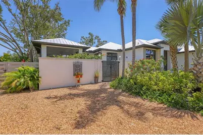 4425 Lords Drive, Sarasota, FL 34231 - Photo 47