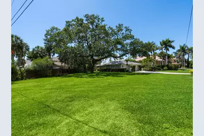 7614 Peninsular Drive, Sarasota, FL 34231 - Photo 43