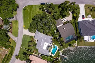 7614 Peninsular Dr, Sarasota, FL 34231 - Photo 5