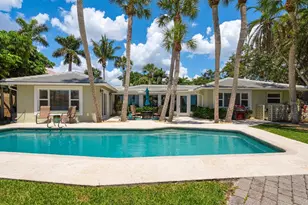 7614 Peninsular Dr, Sarasota, FL 34231 - Photo 37