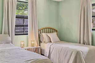 3940 Brookside Dr, Sarasota, FL 34231 - Photo 19