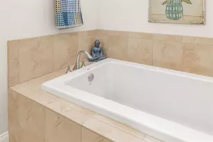 3988 Berlin Dr, Sarasota, FL 34233 - Photo 31