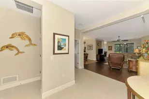 12229 Stuart Dr, Venice, FL 34293 - Photo 7