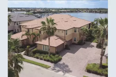 1241 Riverscape Street #B, Bradenton, FL 34208 - Photo 1