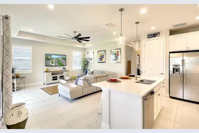 8077 Sandstar Way, Sarasota, FL 34240 - Photo 17