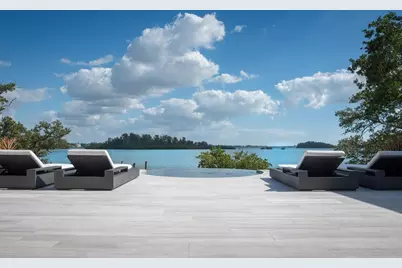 3799 Flamingo Avenue, Sarasota, FL 34242 - Photo 7