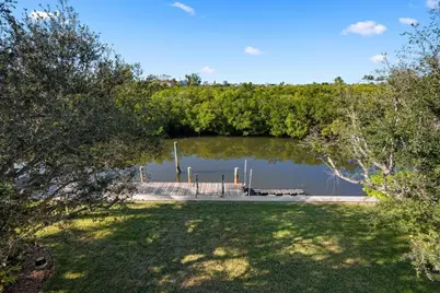 512 77th Street, Holmes Beach, FL 34217 - Photo 57