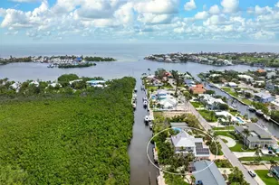 512 77th St, Holmes Beach, FL 34217 - Photo 51