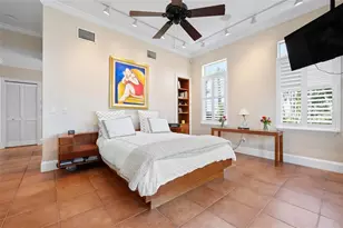 512 77th St, Holmes Beach, FL 34217 - Photo 27