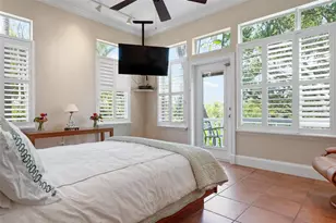 512 77th St, Holmes Beach, FL 34217 - Photo 7