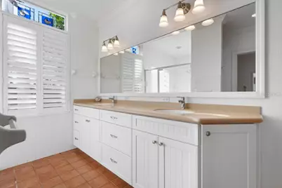 512 77th Street, Holmes Beach, FL 34217 - Photo 27