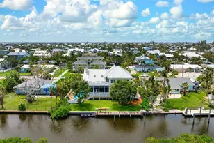 512 77th St, Holmes Beach, FL 34217 - Photo 57