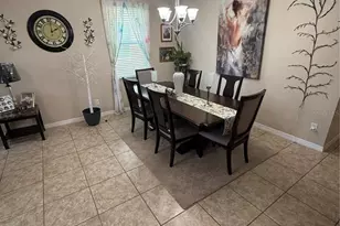 6121 35th Ct E, Bradenton, FL 34203 - Photo 9