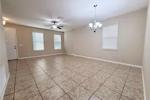 6121 35th Ct E, Bradenton, FL 34203 - Photo 7