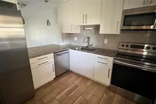 9612 Valencia Cove, Bradenton, FL 34210 - Photo 3