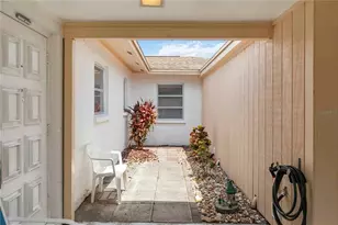 5062 White Oak Ct, Bradenton, FL 34207 - Photo 1