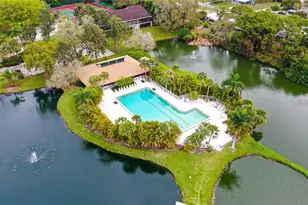 5652 Ashton Lake Dr, Sarasota, FL 34231 - Photo 29