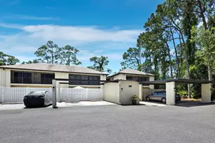 6110 Country Club Way, Sarasota, FL 34243 - Photo 5