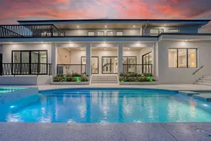 1607 Flower Dr, Sarasota, FL 34239 - Photo 89