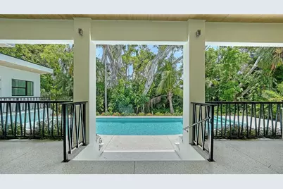 1607 Flower Drive, Sarasota, FL 34239 - Photo 75