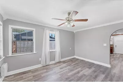 513 25th Avenue W, Bradenton, FL 34205 - Photo 7