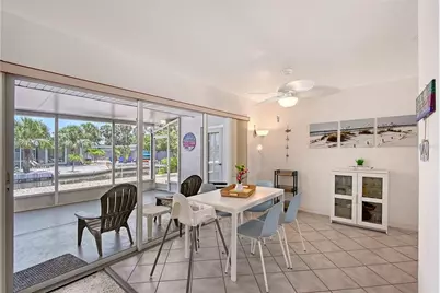 385 Avenida Madera, Sarasota, FL 34242 - Photo 13