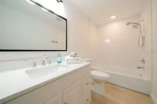 669 Spanish Dr N, Longboat Key, FL 34228 - Photo 17