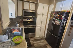 306 49th Ave W, Bradenton, FL 34207 - Photo 5