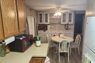 5301 Algeria Ct, Bradenton, FL 34207 - Photo 9