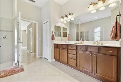 9008 Brookfield Terrace, Bradenton, FL 34212 - Photo 53