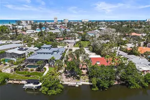 30 Island Cir, Sarasota, FL 34242 - Photo 17