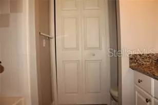 5681 Bidwell Pkwy, Sarasota, FL 34233 - Photo 15