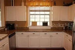 5681 Bidwell Pkwy, Sarasota, FL 34233 - Photo 31