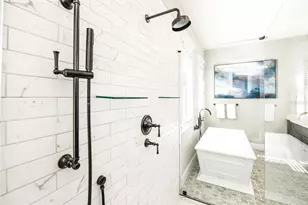 340 Jackson Dr, Sarasota, FL 34236 - Photo 53