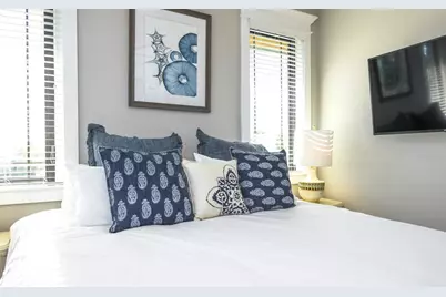 340 Jackson Drive, Sarasota, FL 34236 - Photo 33