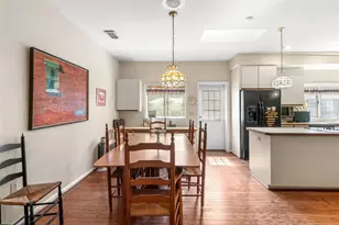 1671 South Dr, Sarasota, FL 34239 - Photo 41