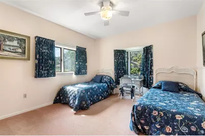 1671 South Drive, Sarasota, FL 34239 - Photo 19