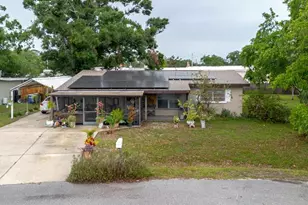 4015 Asbury Pl, Sarasota, FL 34233 - Photo 3