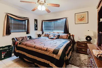 4015 Asbury Place, Sarasota, FL 34233 - Photo 19