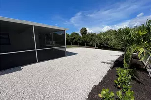 808 25th Ave W, Palmetto, FL 34221 - Photo 37