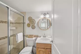 308 Canal Rd, Sarasota, FL 34242 - Photo 37