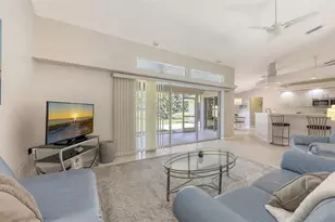 5698 Country Walk Ln, Sarasota, FL 34233 - Photo 11